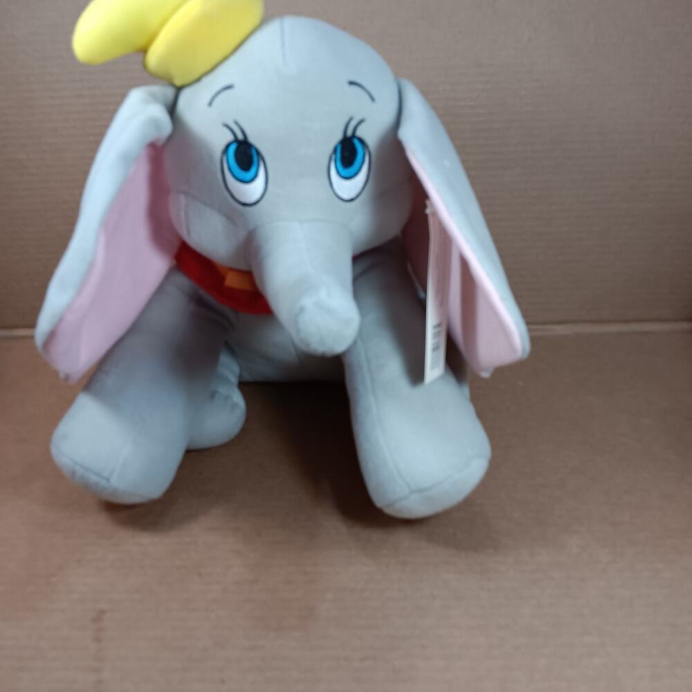 Dumbo Disneyland Walt Disney World Large Plush with Yellow Hat 18” Vintage